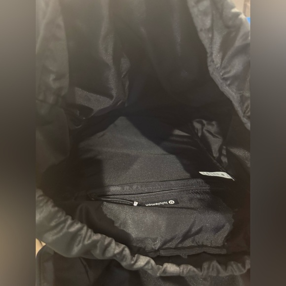 Lululemon Wunderlust Backpack 25L - Picture 3 of 4